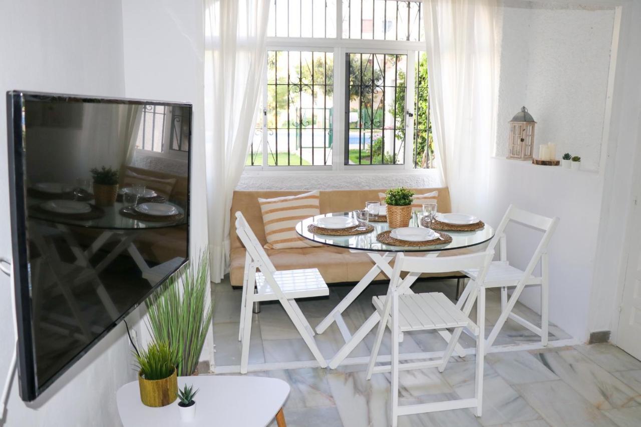 Apartamento 2 Dormitorios Al Lado De La Playa La Cala De Mijas Eksteriør bilde