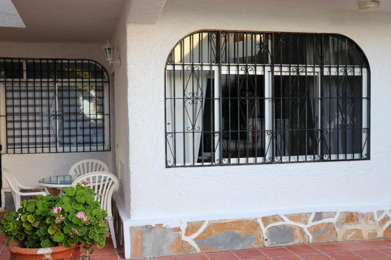Apartamento 2 Dormitorios Al Lado De La Playa La Cala De Mijas Eksteriør bilde
